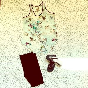 ❌ SOLD ❌ Butterfly pattern top